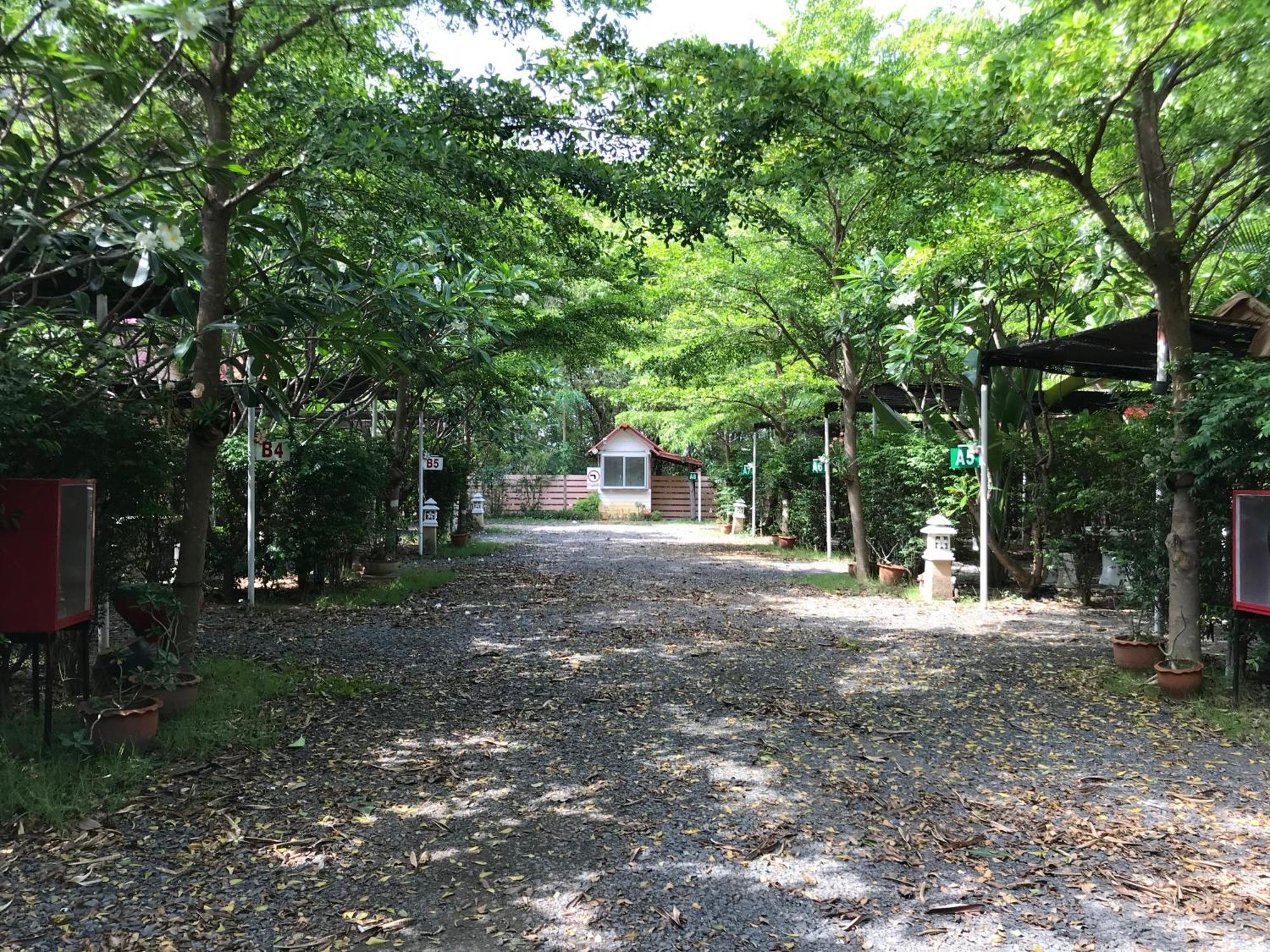 Green Leaf Resort Surin Exterior photo